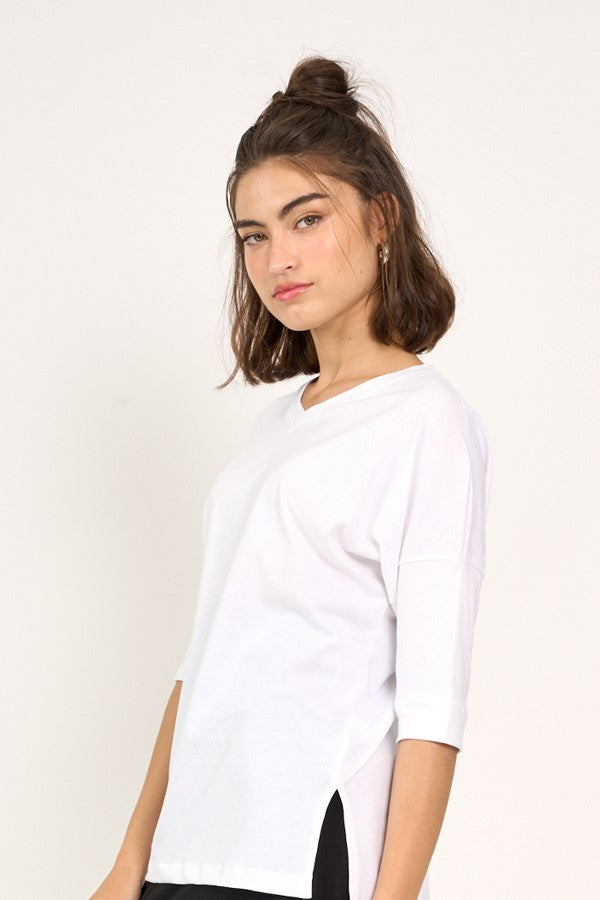 3/4 sleeve cotton v neck t-shirt