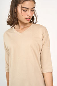 3/4 sleeve cotton v neck t-shirt